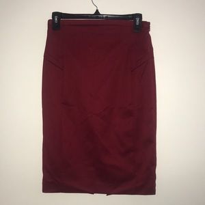 Express. Red pencil skirt w slit. Size 4.